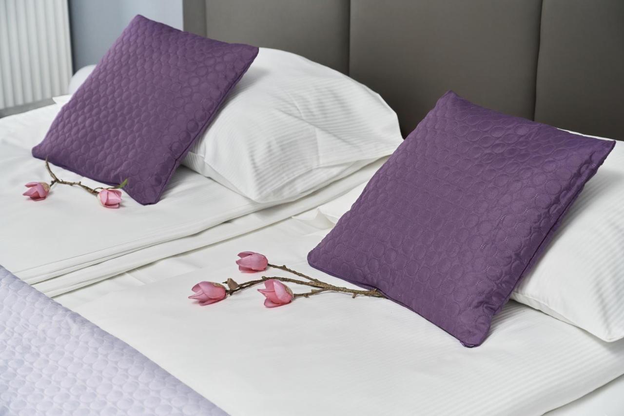 Apartments Wroclaw Jana Pawla II With Free Parking Wroclaw By Noclegi Renters 외부 사진